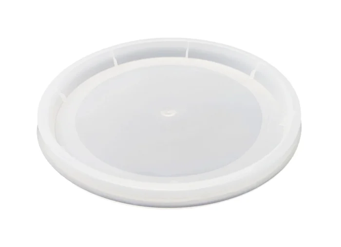 Translucent plastic deli container lid with ridged edges