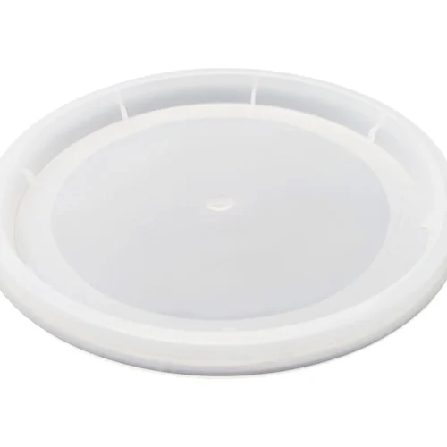 Leak proof lid of an 8oz deli container