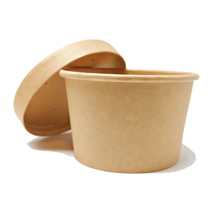 Durable paper soup bowls 5oz, ideal for restaurants and food services