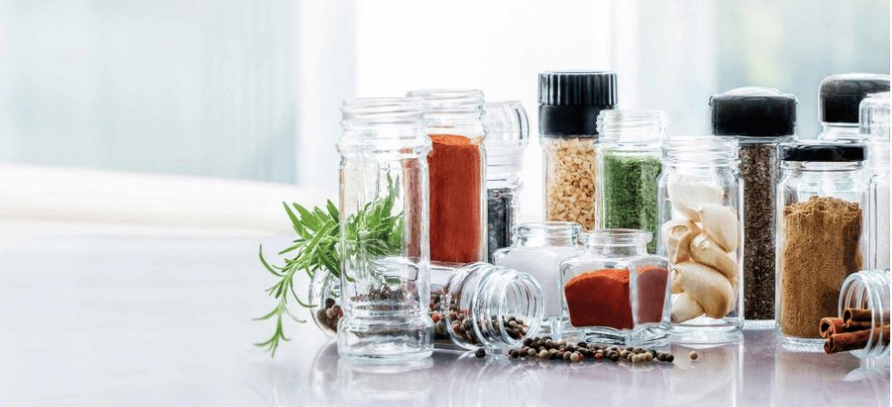 Glass food packaging containers are adored in the food industry for their non-reactive nature and ability to preserve the taste and quality of food. 