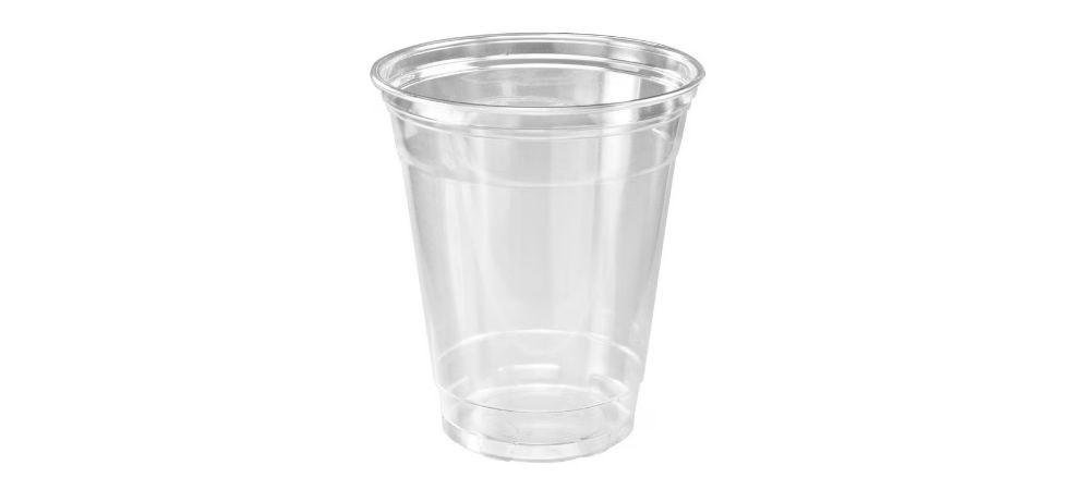 Plastic cups are among the most commonly used disposable food containers. 