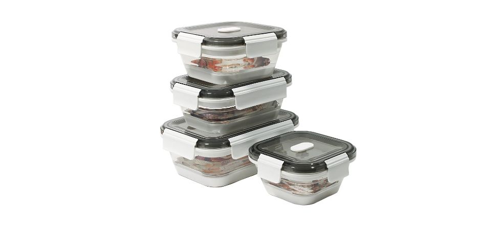 Who will be interested in buying plastic takeout containers wholesale? Different foodie businesses will have unique packaging needs depending on their menu. 