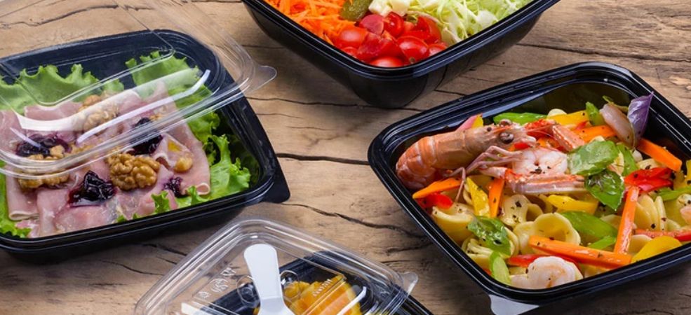 Good food packaging supplies in Calgary are more than just containers. They impact customer satisfaction, brand image, and operational efficiency. 