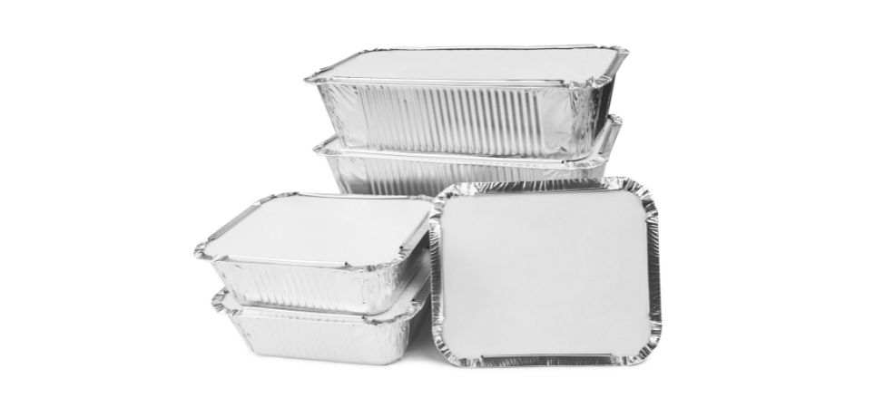 If you are sending out baked pasta, lasagna, roast chicken, or casseroles, this option keeps everything warm and evenly cooked.