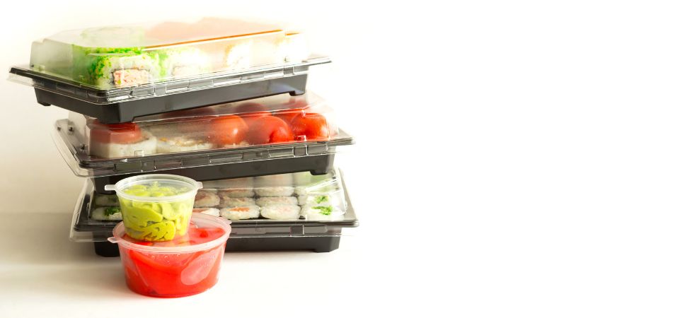 Everything starts with the food. Salads, soups, rice dishes, and desserts each demand types of packaging. 