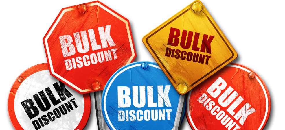 Buying takeout containers wholesale​ through QNP Supplies will help you benefit from our discounted prices.